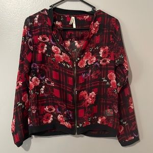 Long Sleeve Zip-Up Top